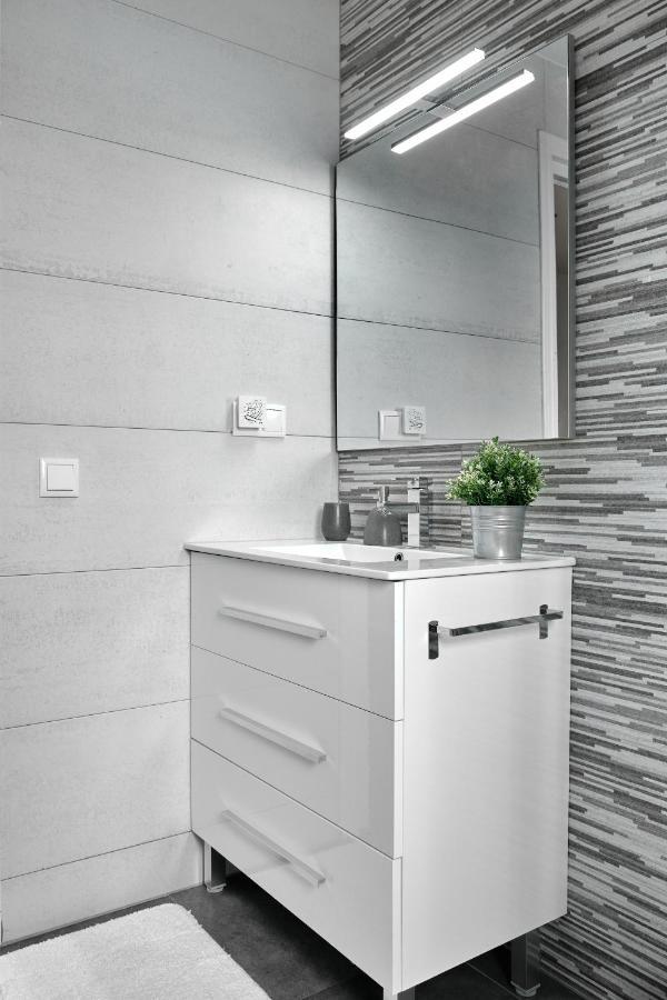 Apartamento El Coso Logroño Esterno foto